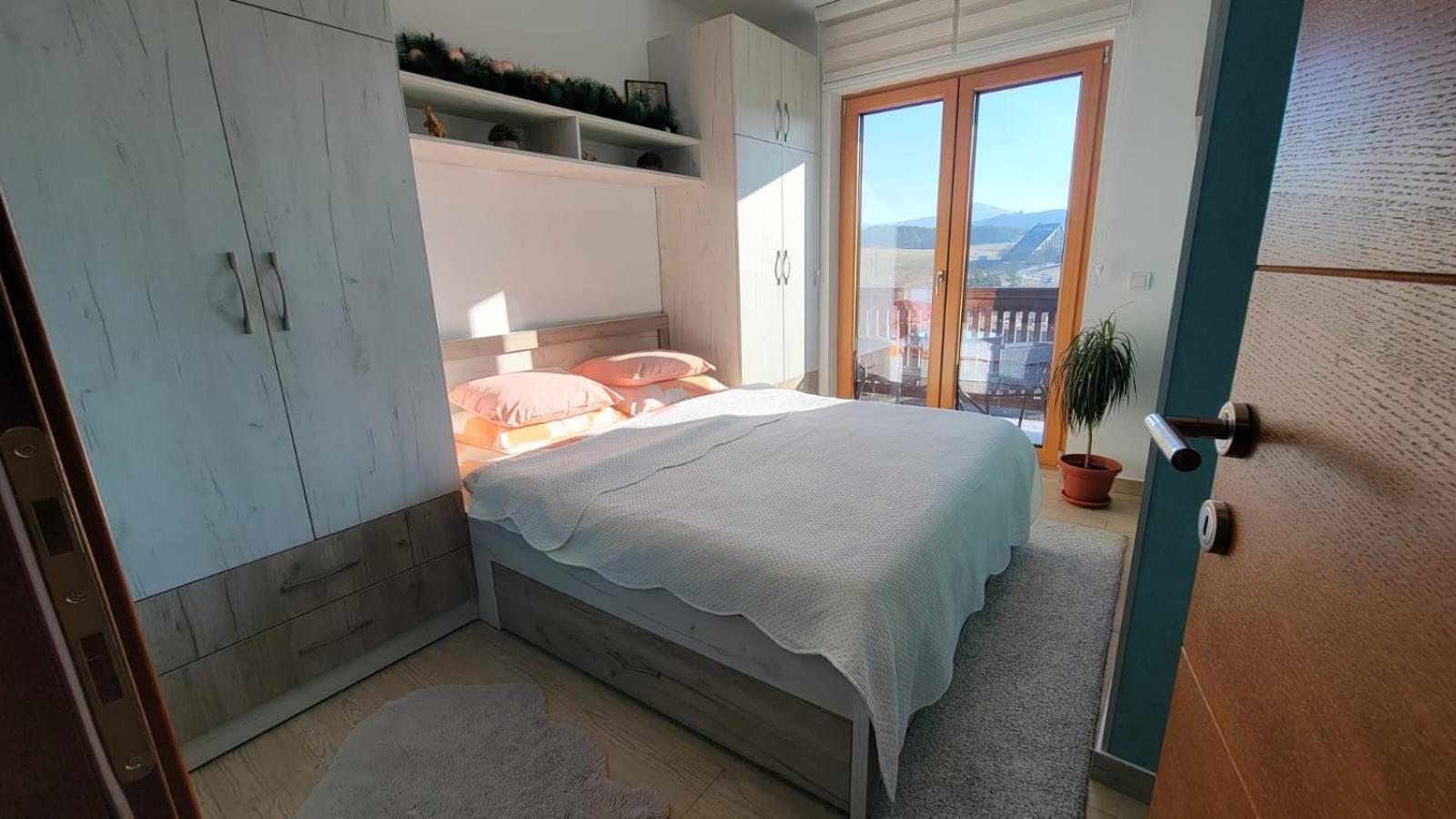 זלאטיבור Goldview Apartmani מראה חיצוני תמונה